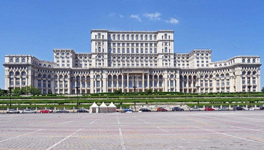 Parlament Rumunii w Bukareszcie.
