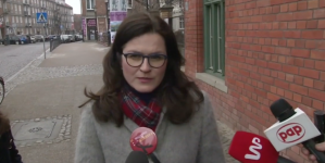 Dulkiewicz nie wie co świętuje? 3 maja złożyła kwiaty pod… pomnikiem Jana III Sobieskiego