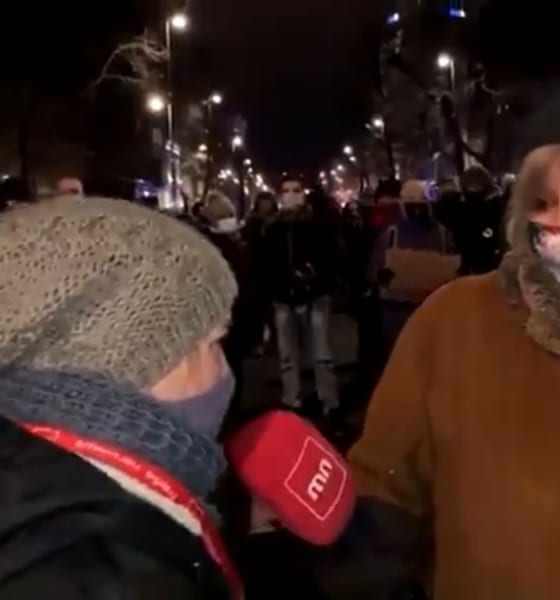 Napadnięta przez aborcjonistów dziennikarka przejdzie badania lekarskie