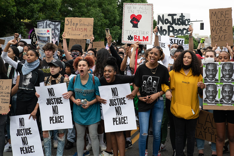 Protest ruchu Black Lives Matter w Portland.