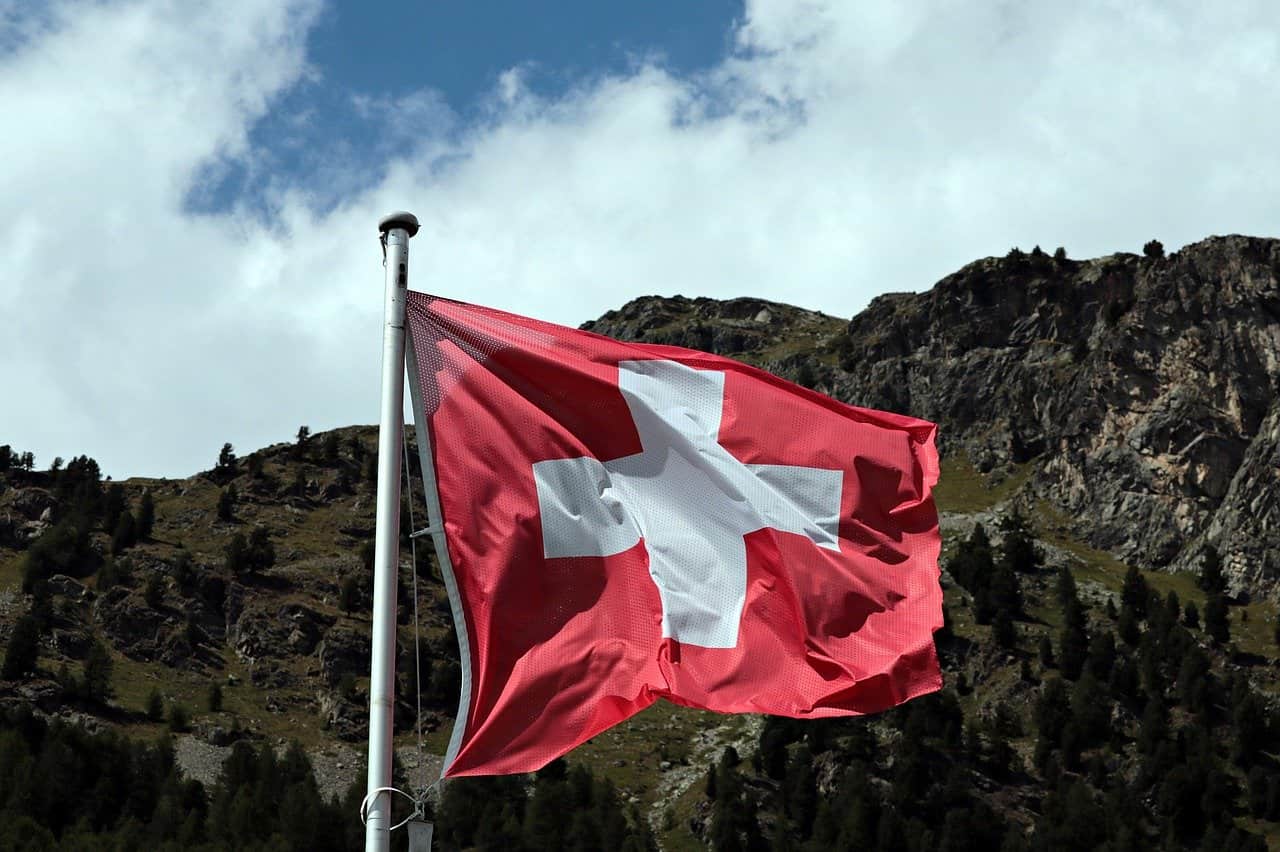 Szwajcarska flaga.