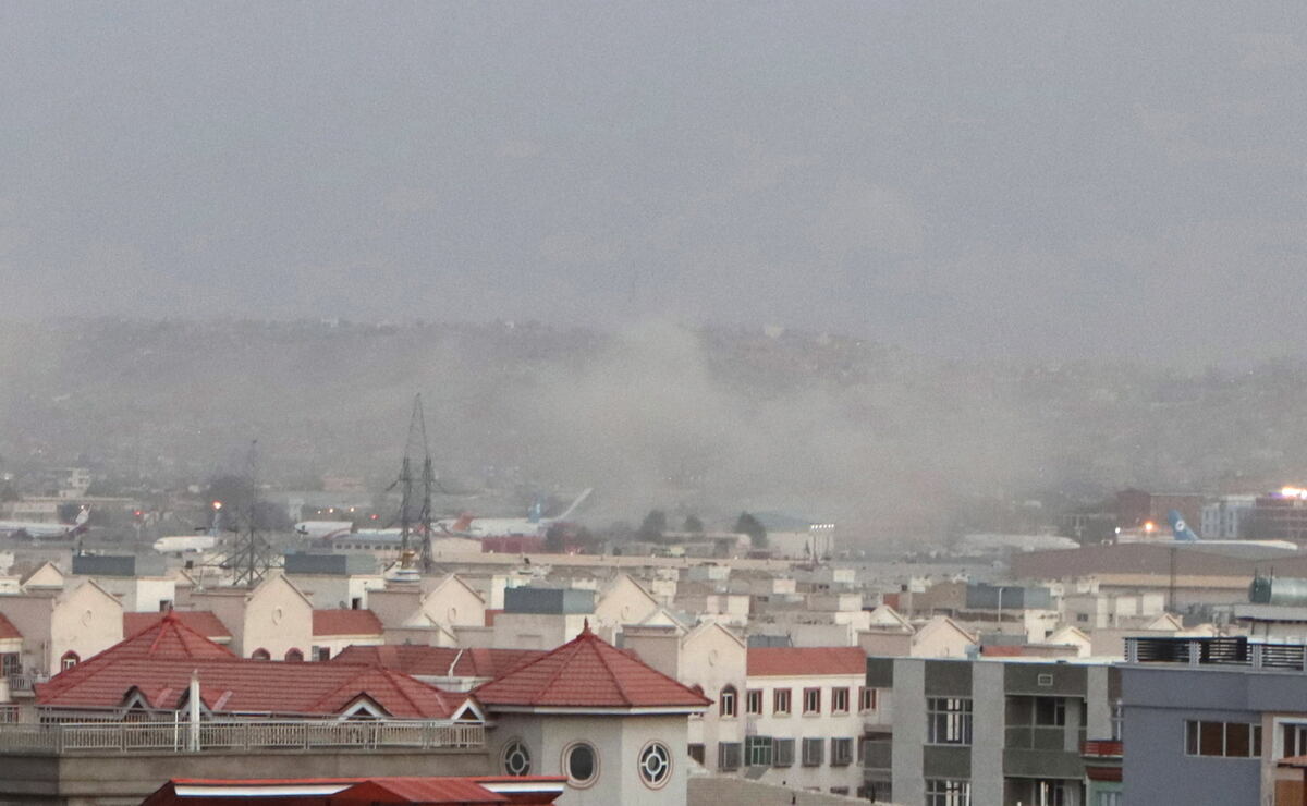 Wybuch obok lotniska w Kabulu