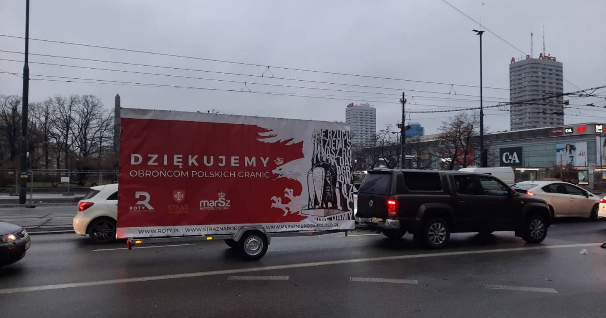 Banner "Dziękujemy obrońcom polskich granic".