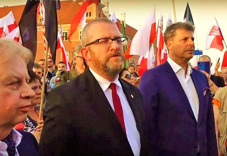 Włodzimierz Julian Korab-Karpowicz, Grzegorz Braun i Mirosław Piotrowski na manifestacji Jabłonowskiego.