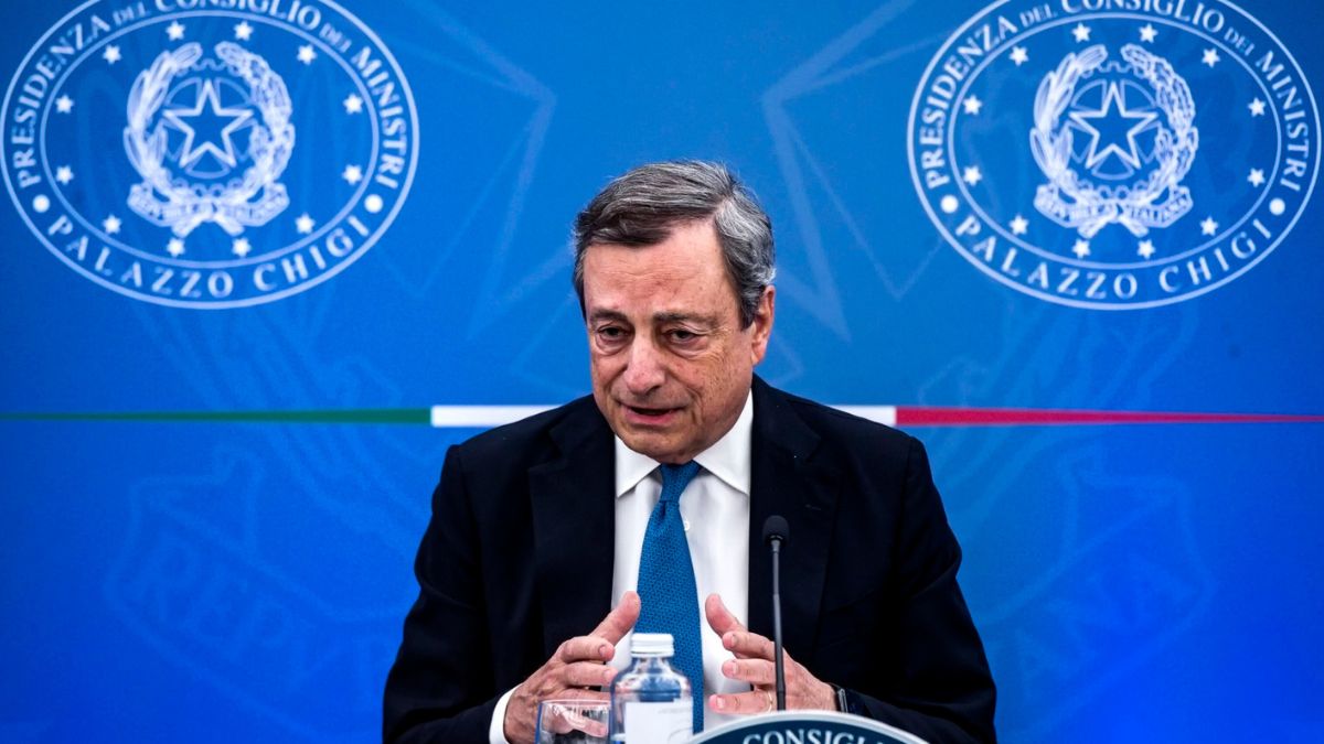Draghi podał się do dymisji