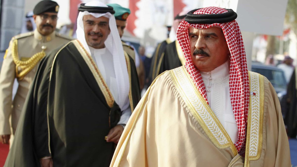 Król Bahrajnu zaprosił do siebie Franciszka