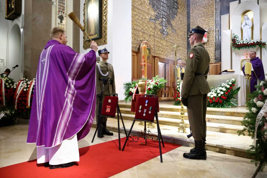Uroczystości pogrzebowe śp. mjr Marii Mireckiej-Loryś ps. "Marta" w Katedrze Polowej Wojska Polskiego w Warszawie