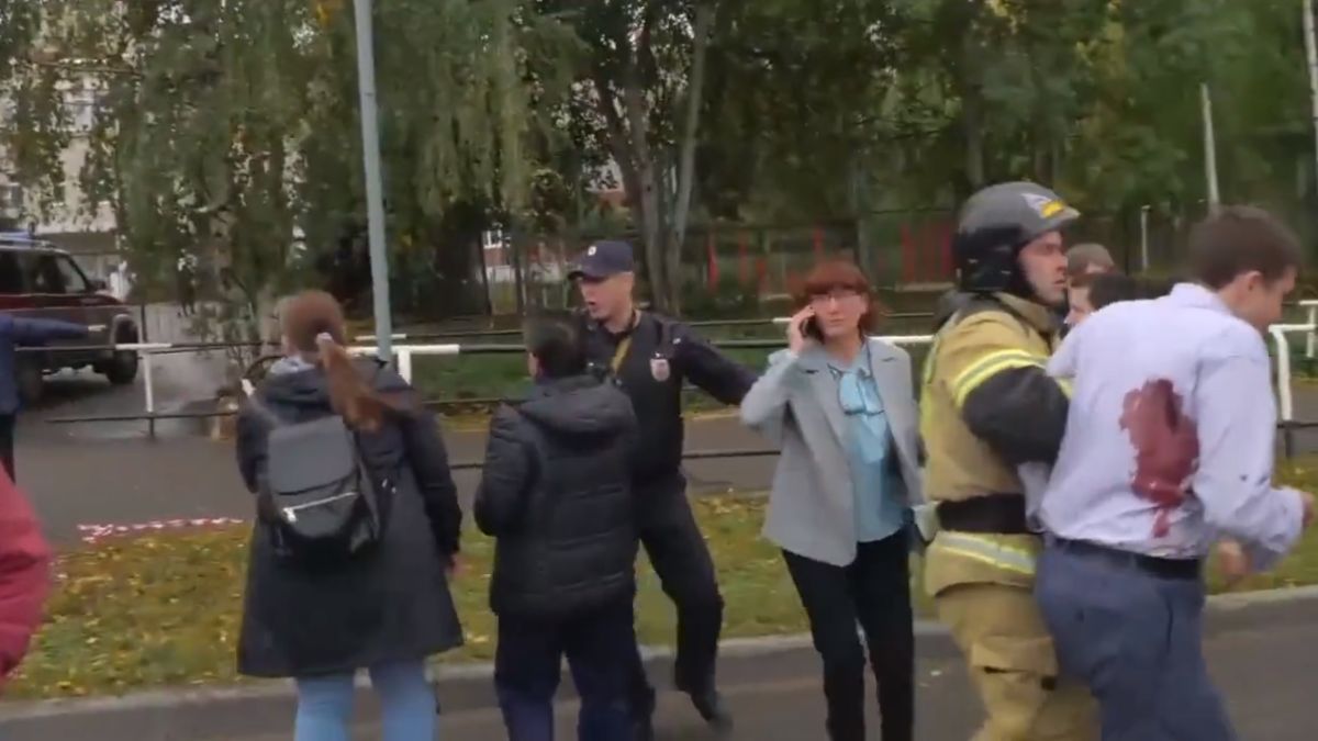 Zamach w rosyjskiej szkole, są ranni
